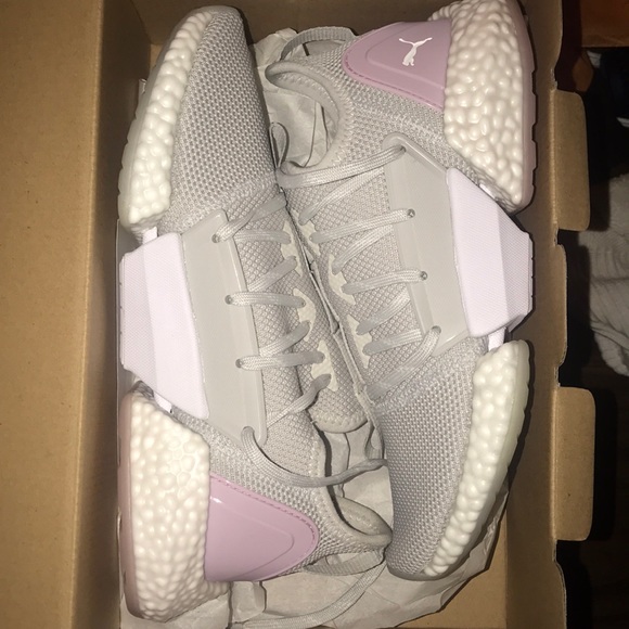 puma grey and pink shoes